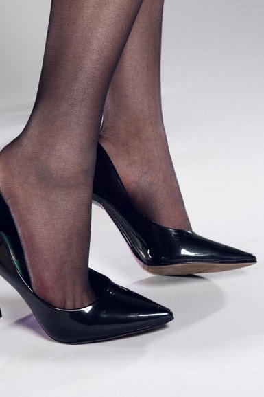 卢称詹皇比肩乔丹科比 骑士教练组讨论扩展轮换_体育直播APP